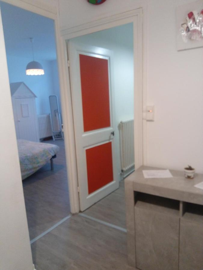 Vieux-Cognac, Chambre Avec Sa Salle De Bain Privative מראה חיצוני תמונה
